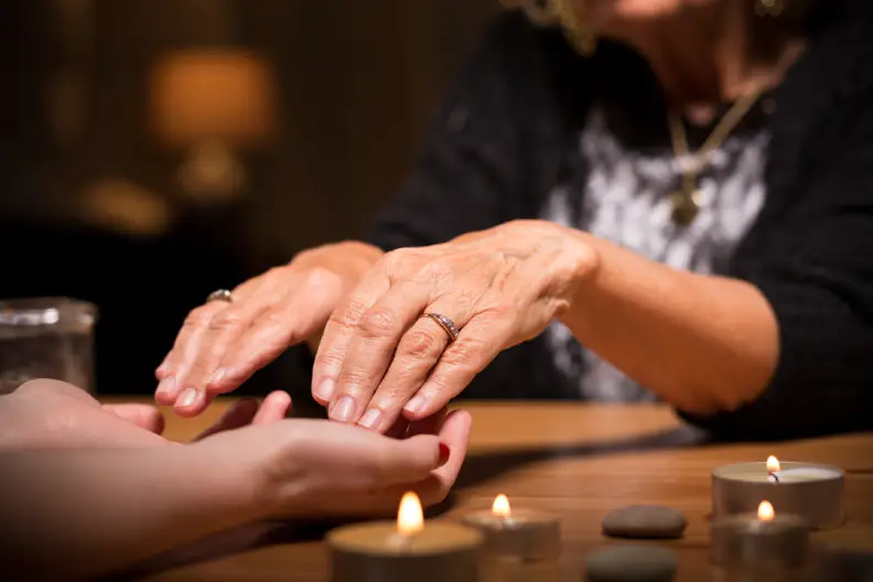 Psychic Reading in Plantation, FL
